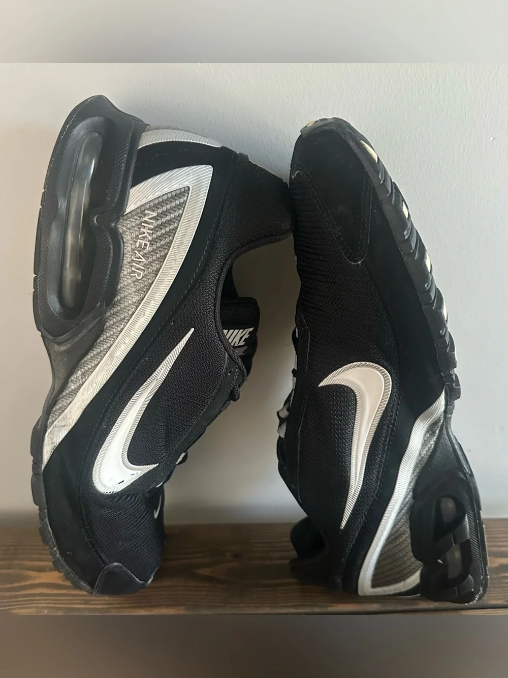 Nike Air Max Torch 3 Running Shoes 319116-011 Black, White, Silver Men’s Size 13